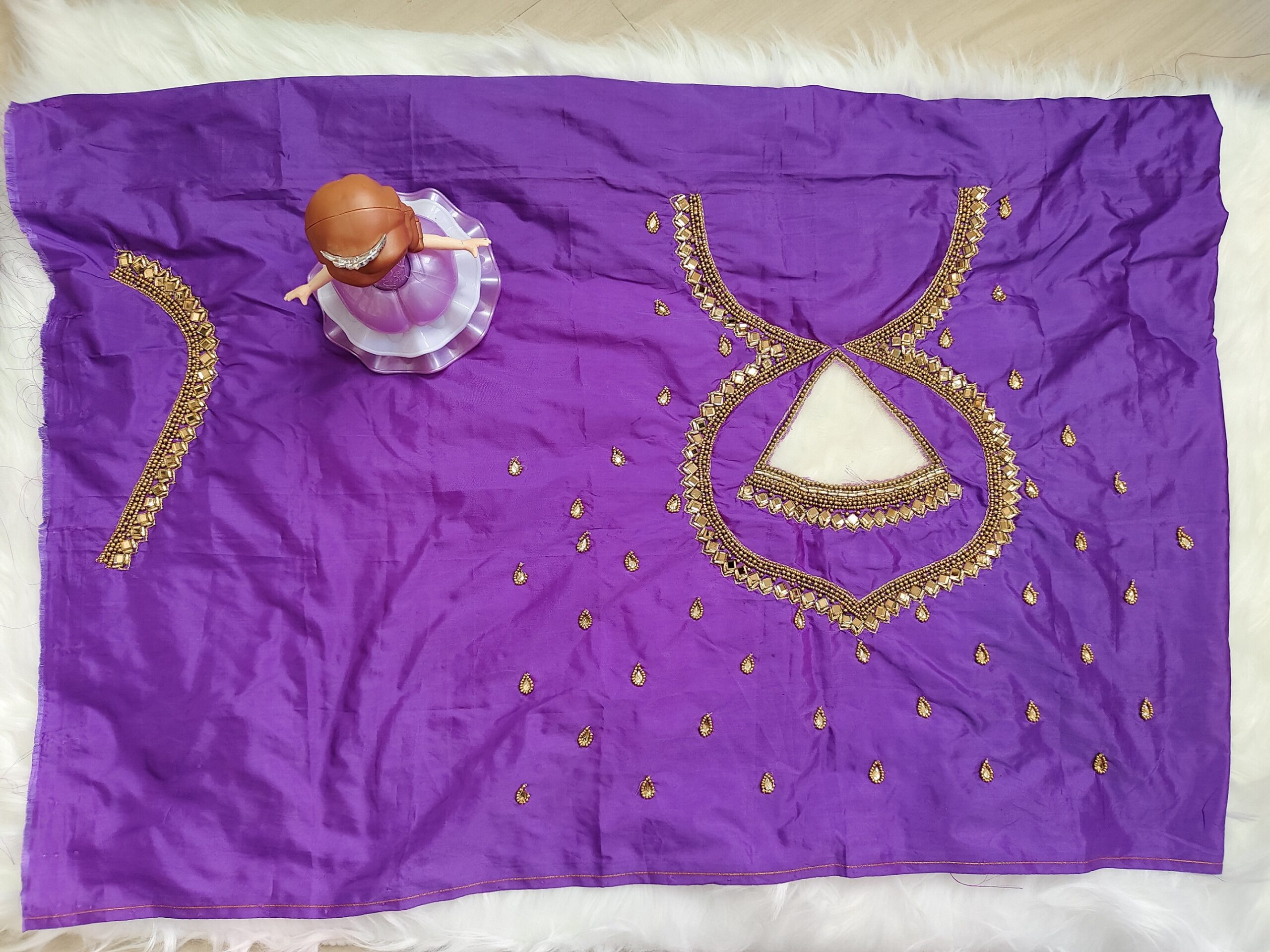 Q- 19 45 Hand Work Aari Blouse with premium quality and unbelievable price